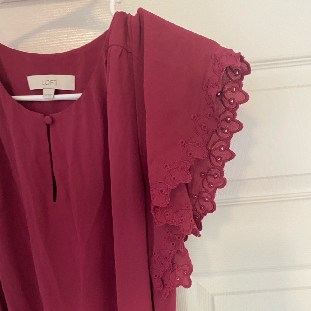 Loft gorgeous chiffon formal knee length dress size XS